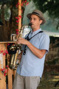 saxophoniste vin d'honneur mariage